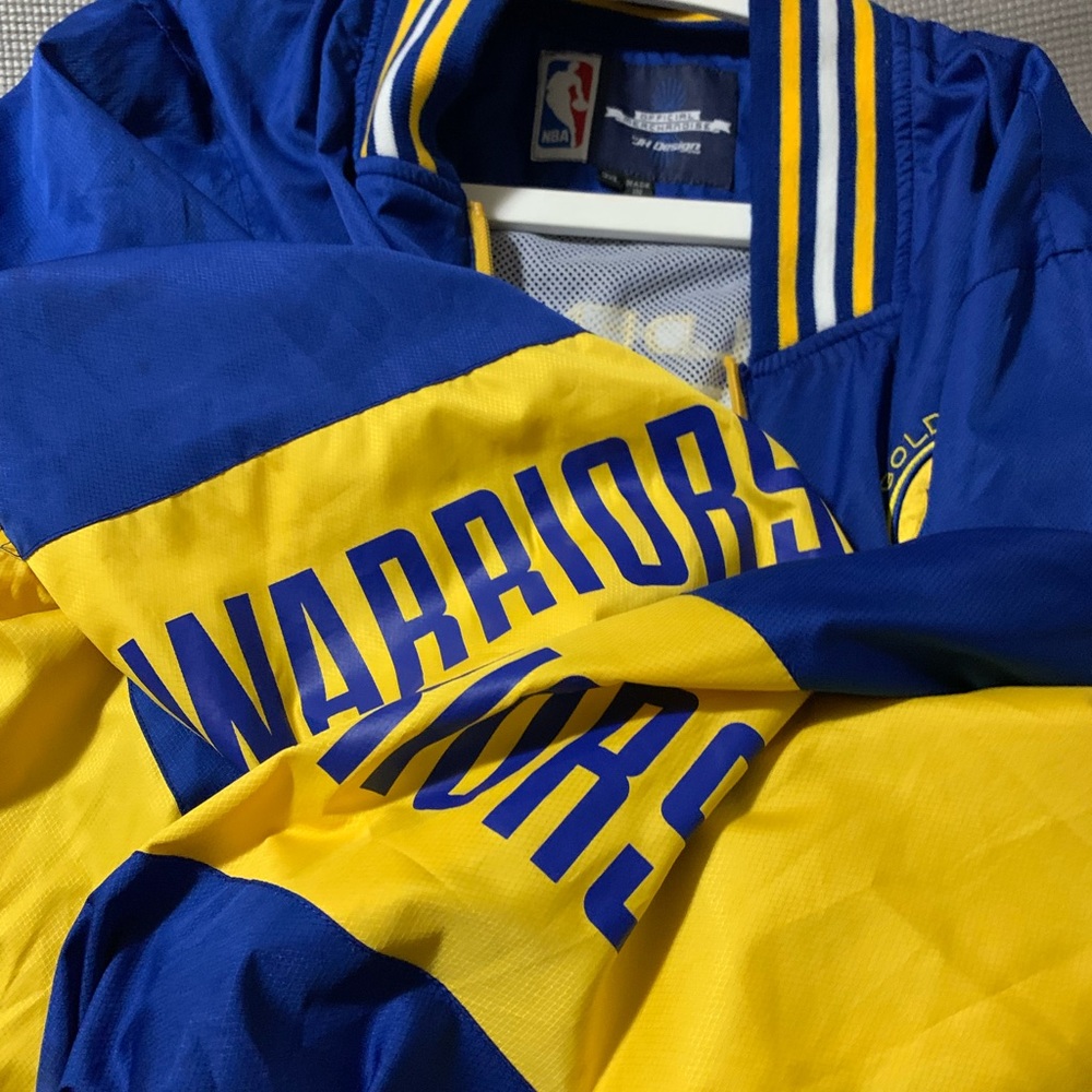 Authentic NBA Jacket - Picture 4 of 6